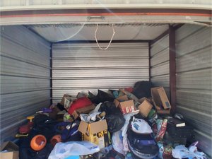 10 x 10 storage unit in Corinth, MS
