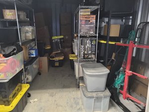 10 x 20 unit in Orlando