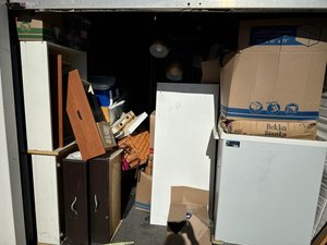 10 x 10 unit in Owings Mills