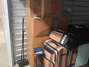10 x 15 unit in Randallstown