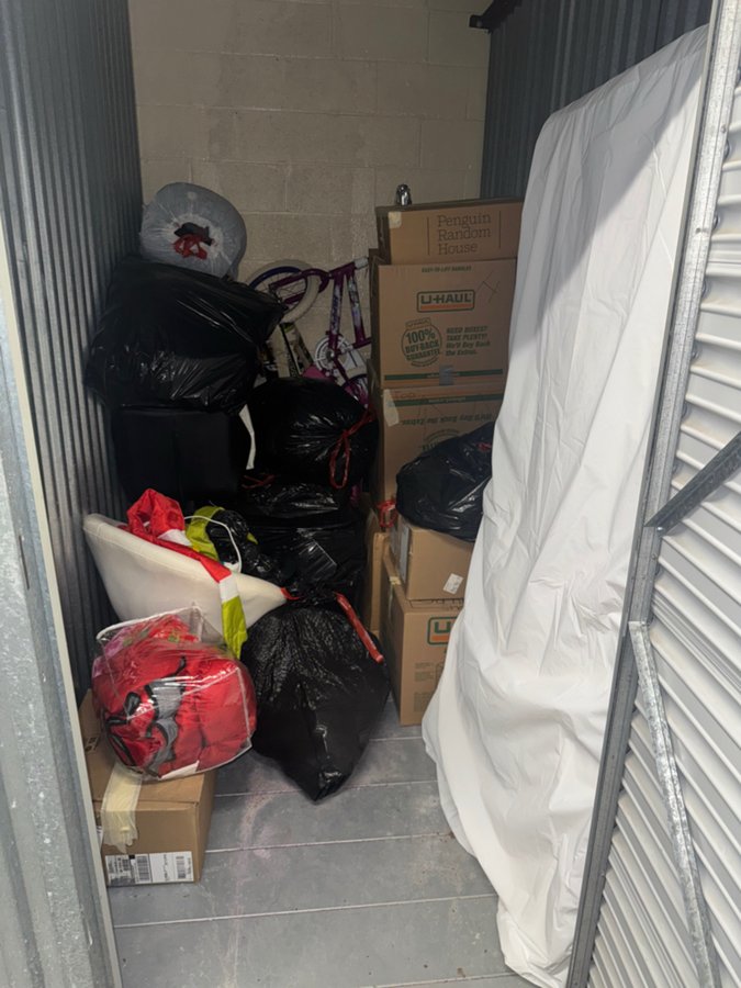 5 x 8 storage unit in Owings Mills, MD