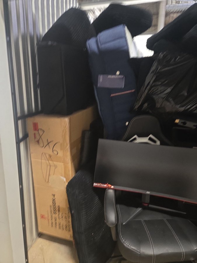 7 x 10 storage unit in Randallstown, MD