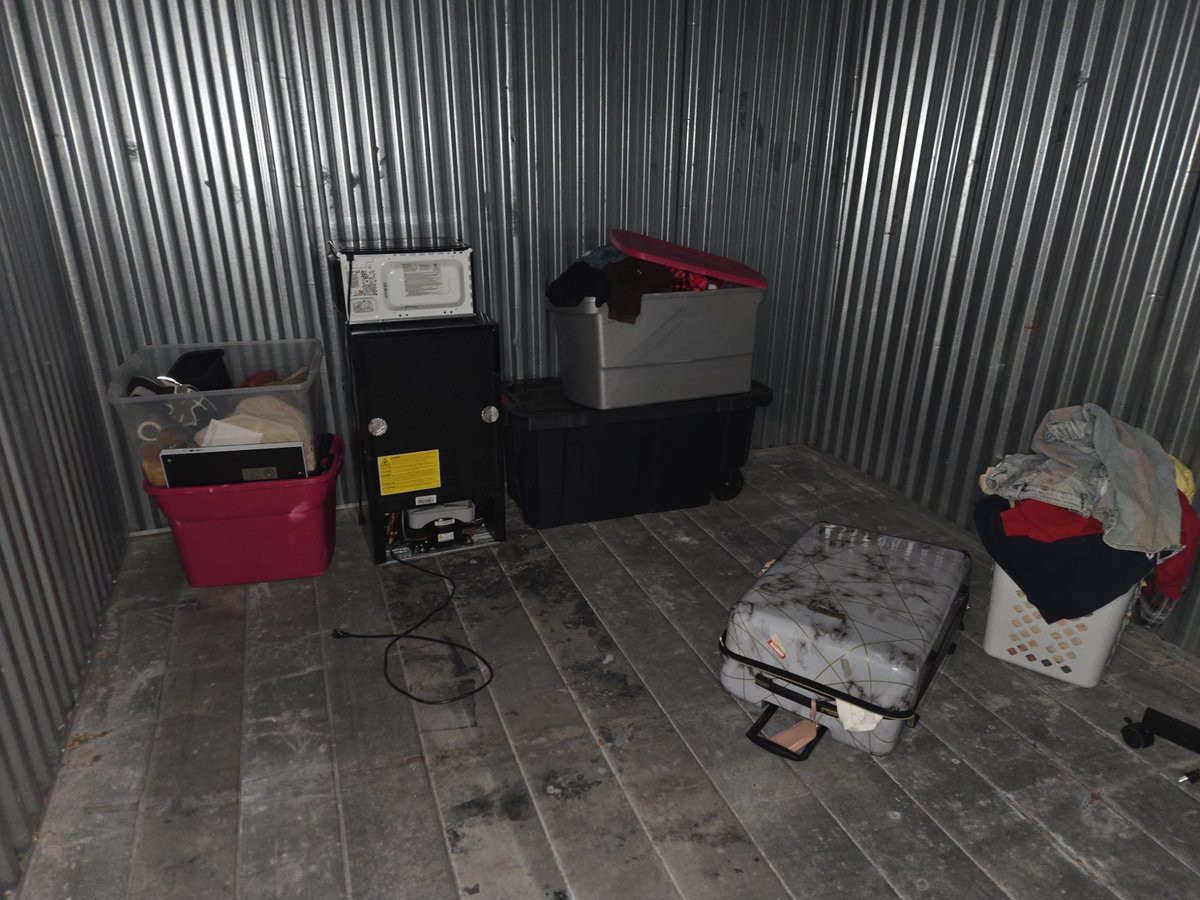 10 x 10 storage unit in Owings Mills, MD