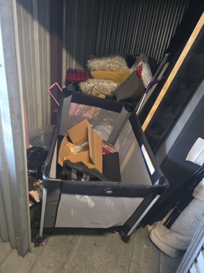 7 x 10 storage unit in Owings Mills, MD