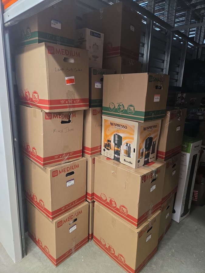 10 x 15 storage unit in Randallstown, MD