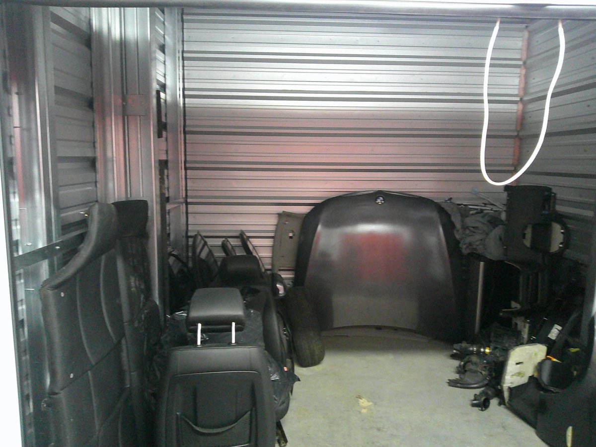 10 x 10 storage unit in Valley Stream, NY