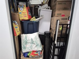 5 x 10 unit in Tampa