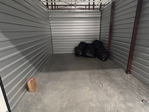 10 x 15 unit in Dunwoody