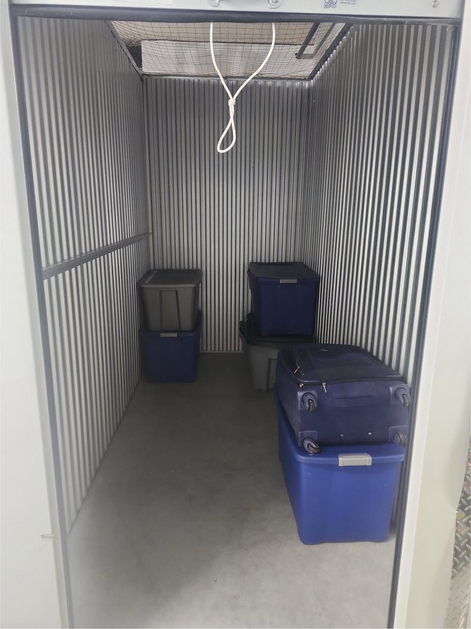 5 x 14 storage unit in Charlotte, NC