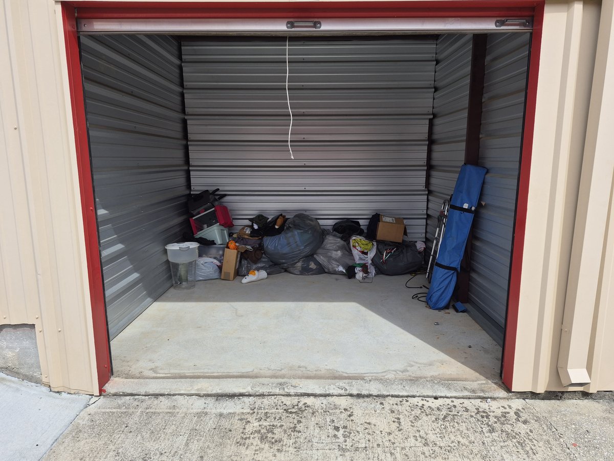 10 x 10 storage unit in Augusta, GA