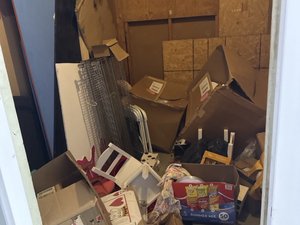 10 x 10 unit in Baltimore