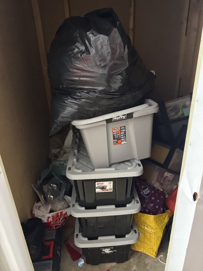 5 x 6 storage unit in Baltimore, MD