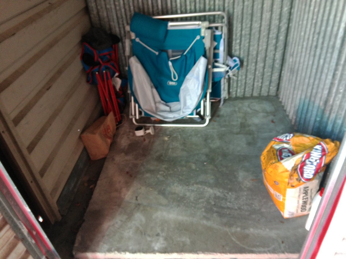 5 x 5 storage unit in St Petersburg, FL