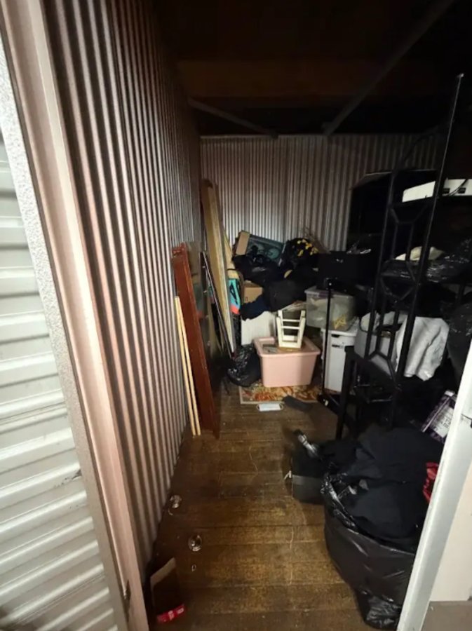 10 x 10 storage unit in Haverhill, MA