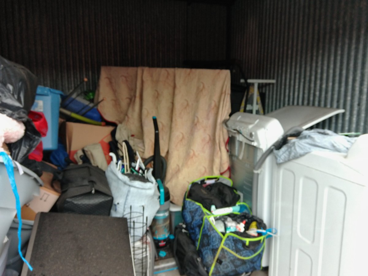 9 x 10 storage unit in St Petersburg, FL
