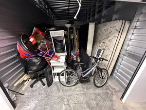 10 x 20 unit in Tampa