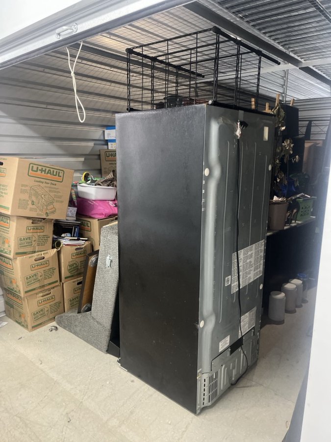 10 x 20 storage unit in Clifton Heights, PA