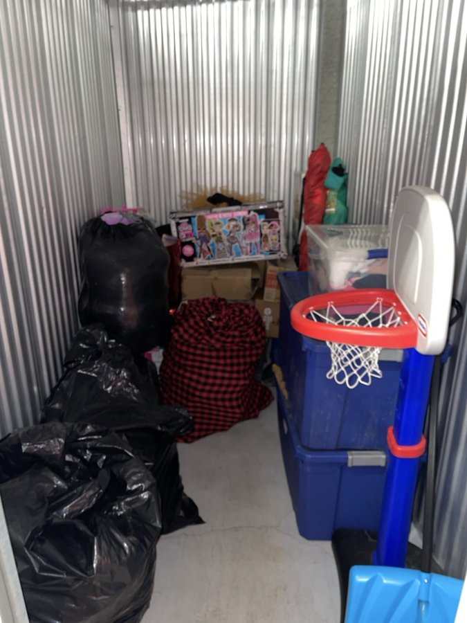 5 x 10 storage unit in Rochelle Park, NJ