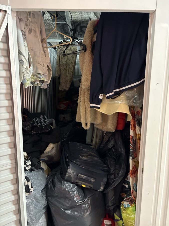 5 x 15 storage unit in Rochelle Park, NJ