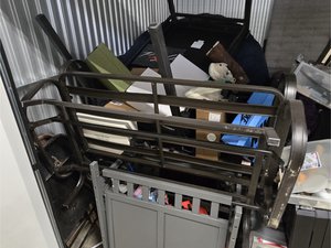 10 x 10 storage unit in Pikesville, MD