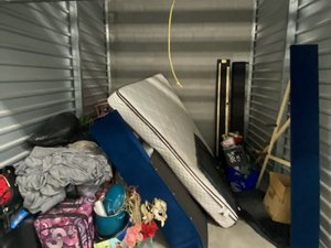 10 x 10 unit in Las Vegas