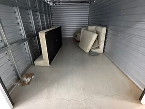 10 x 20 unit in Tampa