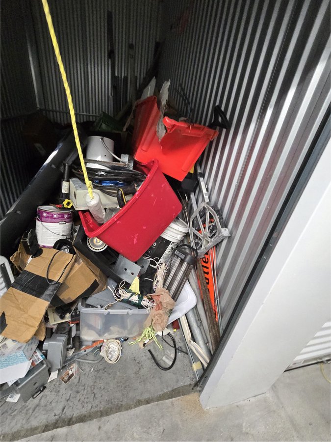 5 x 10 storage unit in Naranja, FL