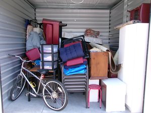 10 x 10 unit in Middlefield