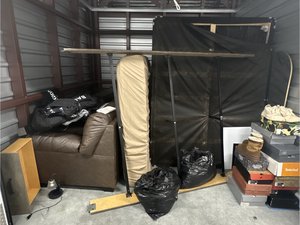 10 x 10 unit in Tuscaloosa