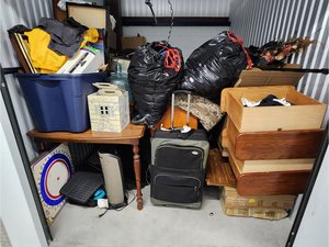 7 x 10 unit in Philadelphia