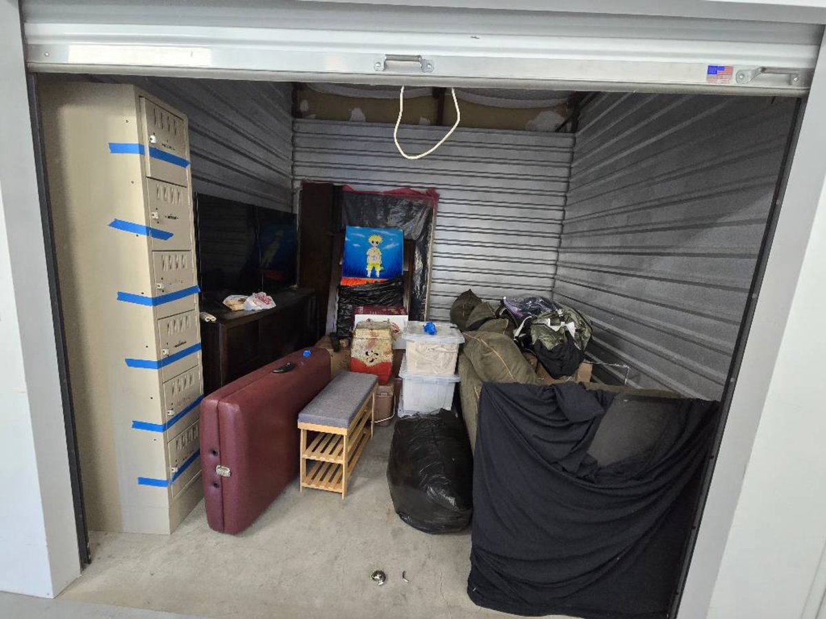 10 x 10 storage unit in San Antonio, TX