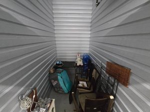 10 x 10 unit in San Antonio