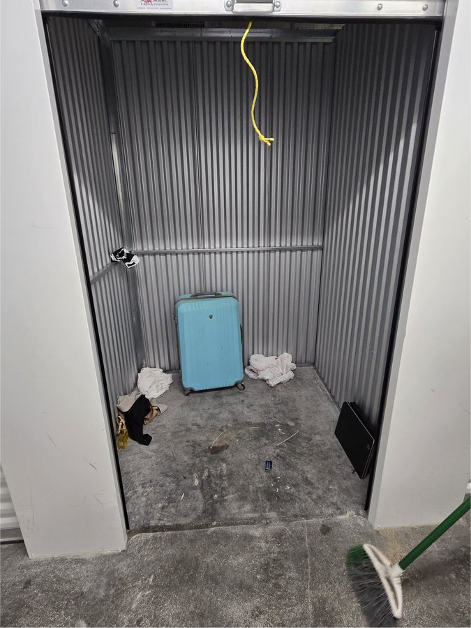 5 x 5 storage unit in Naranja, FL