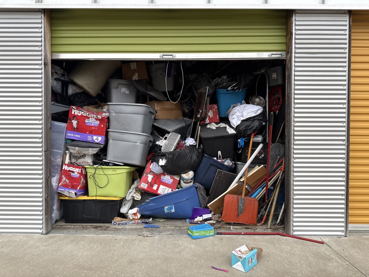 15 x 15 storage unit in Topeka, KS