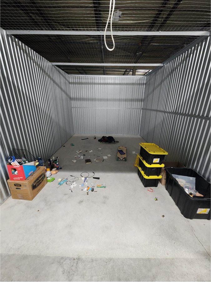 10 x 15 storage unit in Delanco, NJ