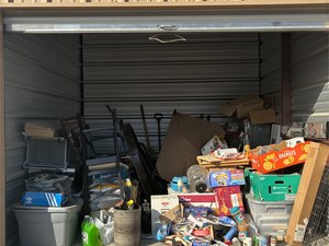 10 x 10 unit in Warrensburg