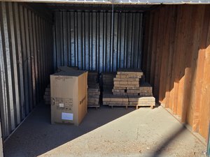 10 x 15 unit in Indio