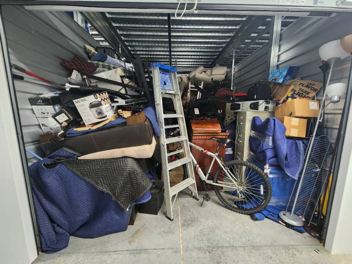 20 x 15 storage unit in Conyers, GA
