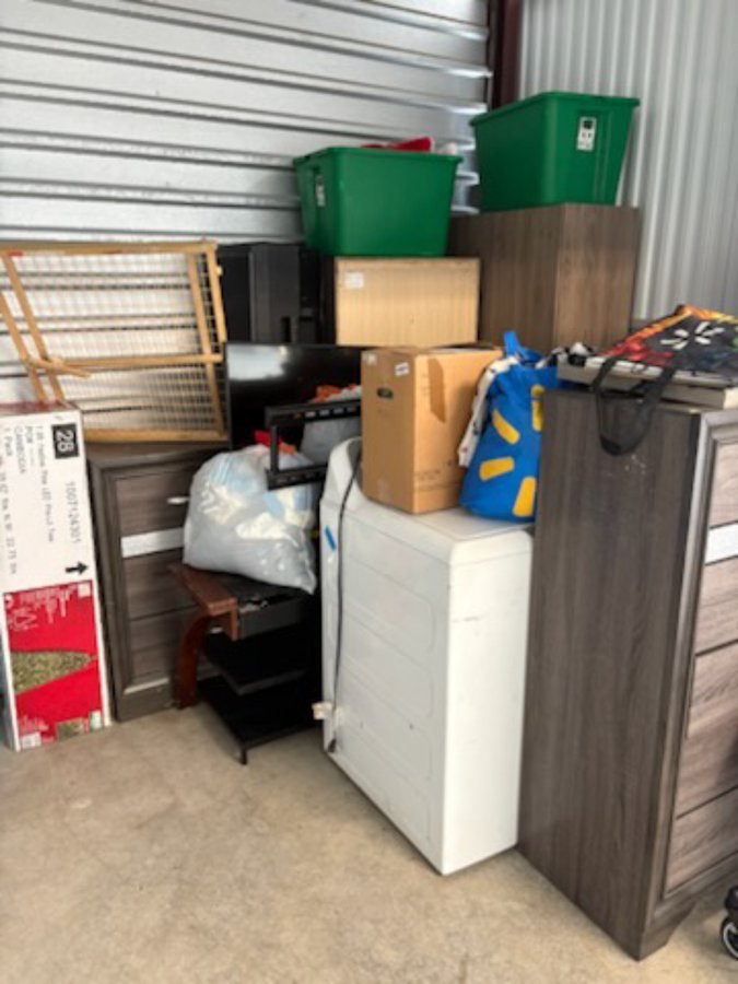 10 x 10 storage unit in Blackwood, NJ