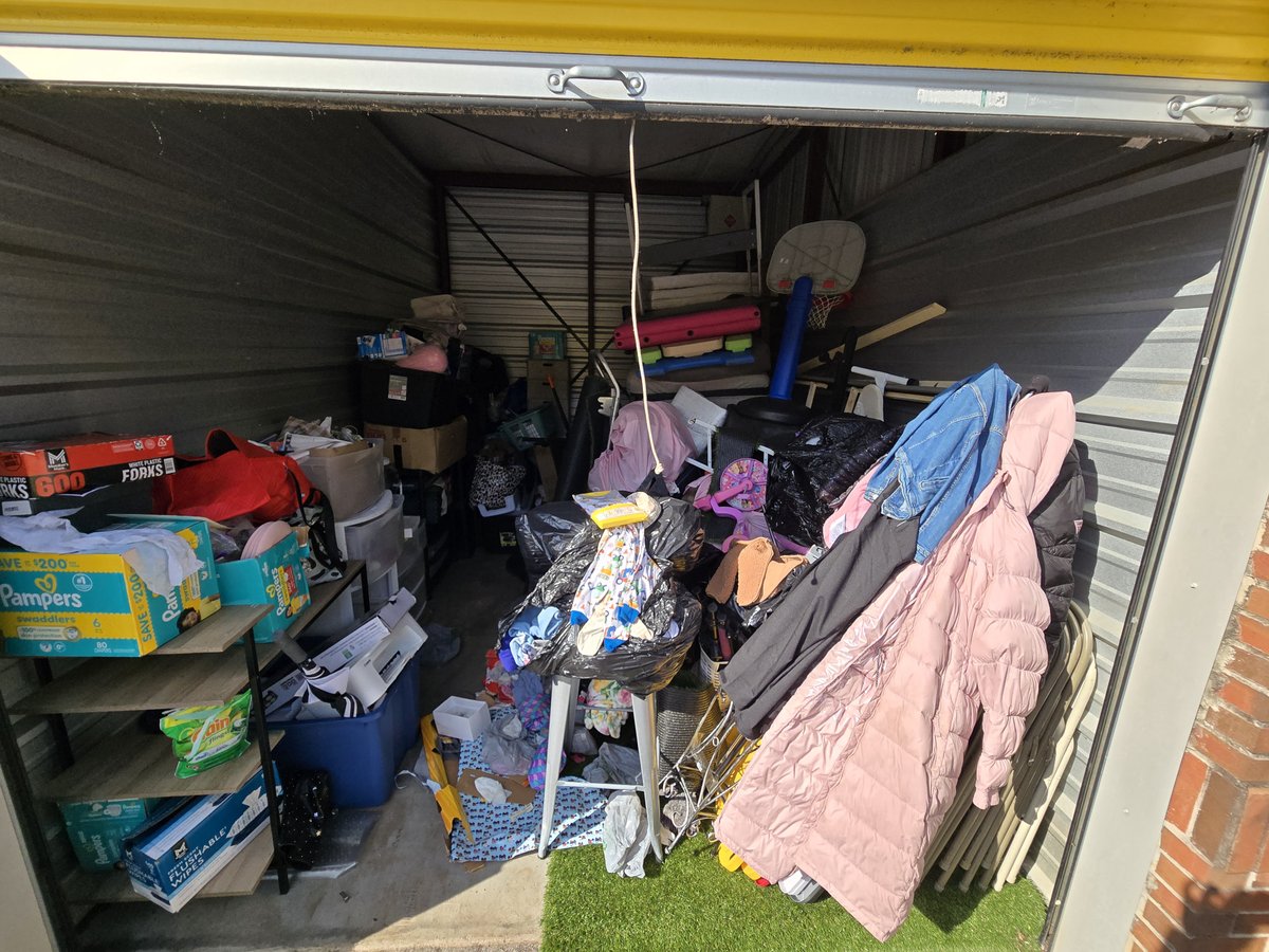 10 x 15 storage unit in Decatur, GA