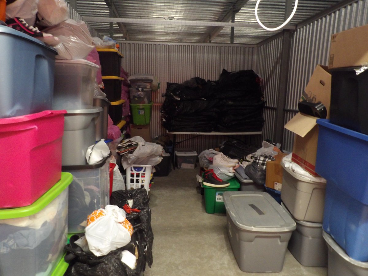 10 x 15 storage unit in Jacksonville, FL