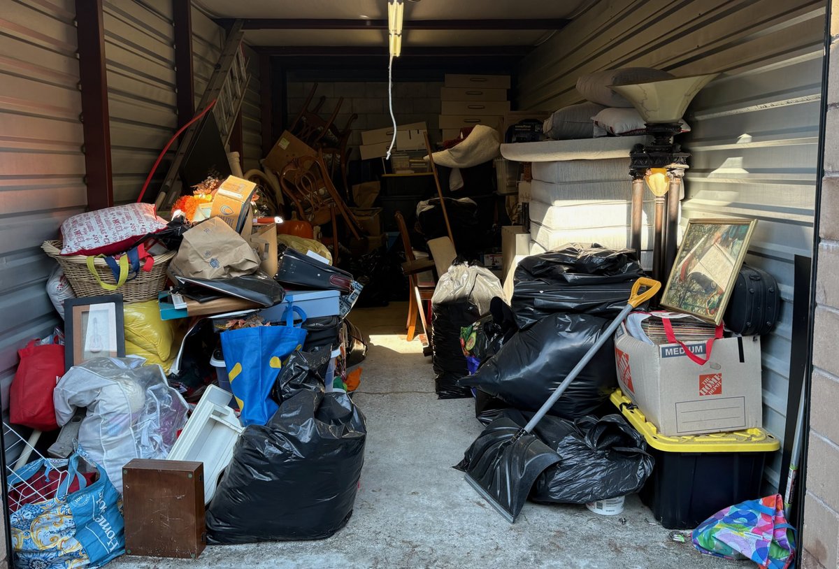 10 x 25 storage unit in Blackwood, NJ