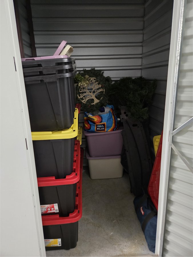 5 x 5 storage unit in Maple Shade, NJ