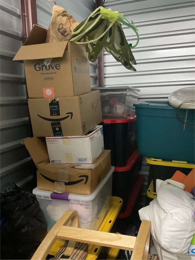 5 x 10 storage unit in Redlands, CA