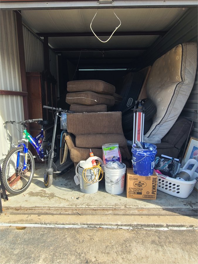 10 x 30 storage unit in Houston, TX