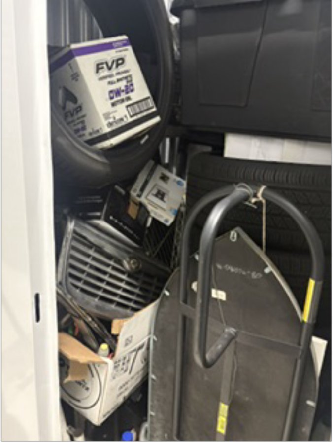 5 x 5 storage unit in Chicago, IL