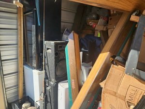 10 x 10 storage unit in Zeeland, MI