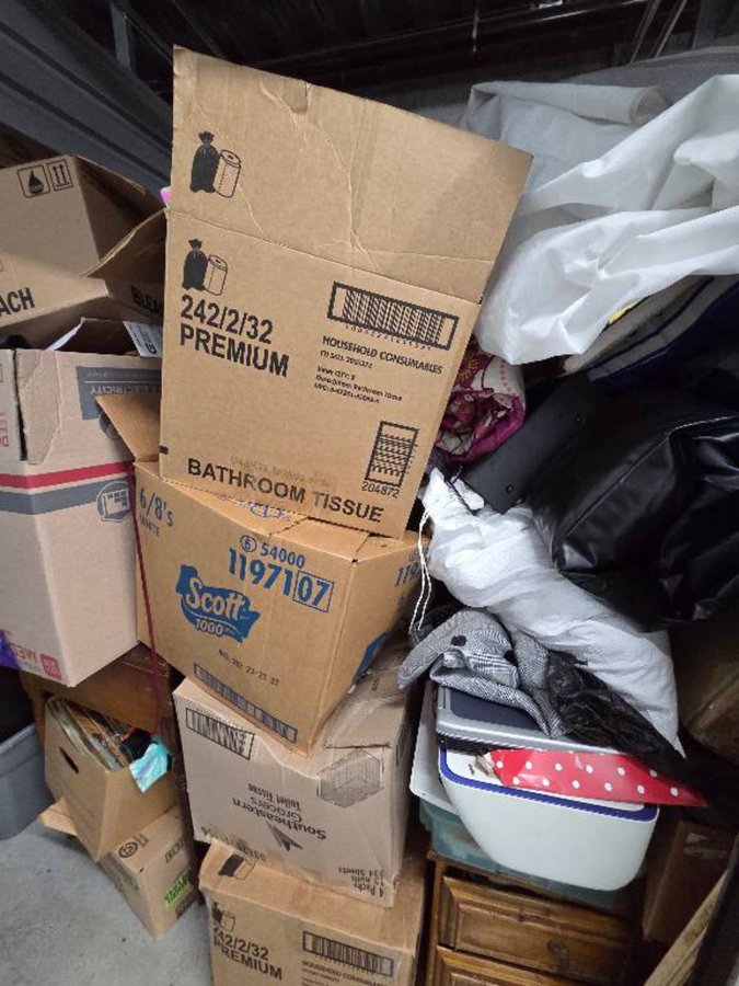 7 x 10 storage unit in Tallahassee, FL