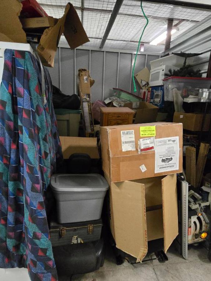 10 x 10 storage unit in Chesapeake, VA