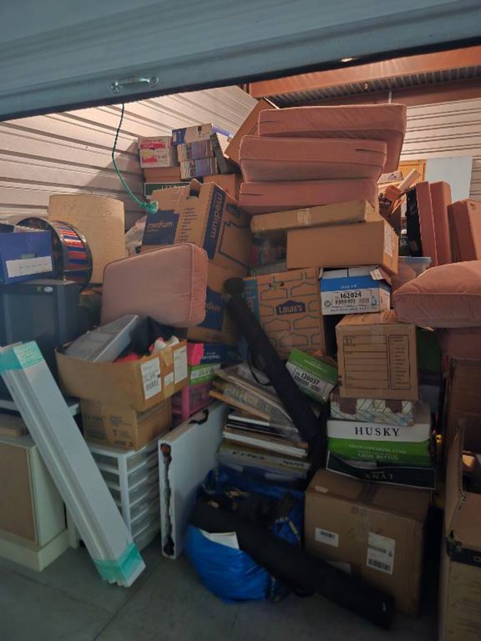 10 x 20 storage unit in Austin, TX
